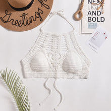 Laden Sie das Bild in den Galerie-Viewer, Tassel Crochet Crop Top