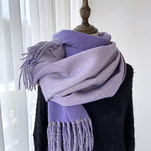 Laden Sie das Bild in den Galerie-Viewer, Solid Color Tassel Scarf and Poncho