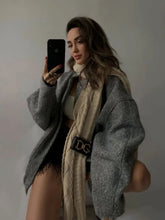 Cargar imagen en el visor de la galería, Women 15 Colors Oversized Standard Collar Casual Jacket