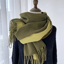 Laden Sie das Bild in den Galerie-Viewer, Solid Color Tassel Scarf and Poncho