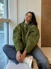 Cargar imagen en el visor de la galería, Women 15 Colors Oversized Standard Collar Casual Jacket