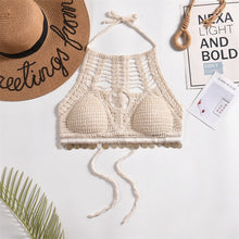 Laden Sie das Bild in den Galerie-Viewer, Tassel Crochet Crop Top