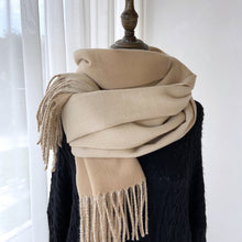 Laden Sie das Bild in den Galerie-Viewer, Solid Color Tassel Scarf and Poncho