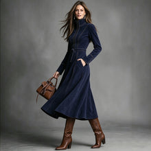 Laden Sie das Bild in den Galerie-Viewer, 2026 New Women's Vintage Suede Long Dress, Elegant Zip Front Fitted Waist Tie Long Dress for Fall Winter