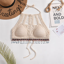 Laden Sie das Bild in den Galerie-Viewer, Tassel Crochet Crop Top