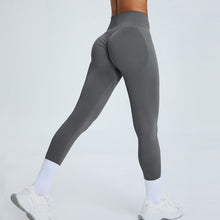 Laden Sie das Bild in den Galerie-Viewer, Seamless Gym Pants High Waist Hip Hugger Outdoor Sporty Quick Dry Yoga Pants