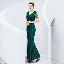 Load image into Gallery viewer, 3XL4XL Plus Size Long Sequin Plus Size Performance Banquet Evening Dress
