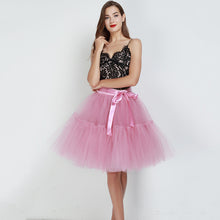 Carica l'immagine nel visualizzatore di Gallery, Gonna in tulle da damigella d'onore svasata a 5 strati