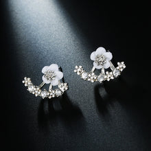 Загрузить изображение в средство просмотра галереи, Crystal Sweetheart Pendant Asymmetrical Leaves Ear-hook Stud Earrings