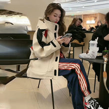 Charger l'image dans la galerie, Woman Oversized Casual Outdoor Jacket