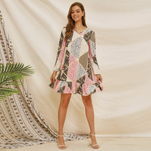 Загрузить изображение в средство просмотра галереи, Guangzhou wholesale female casual wear knee length V neck loose ruffle dress women short chiffon dress