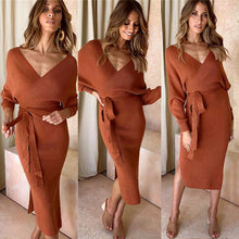 Cargar imagen en el visor de la galería, 5-color Sexy V Neck Long Sleeve Knitwear Dress with Belt