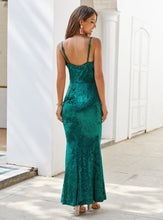 Cargar imagen en el visor de la galería, sexy mature slim mermaid velvet party wear gown evening dresses