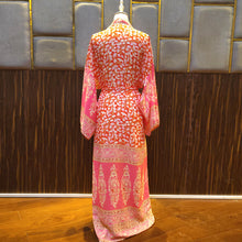 Cargar imagen en el visor de la galería, Trendy positioning printing long sleeves casual lady clothes beach boho kimono women wear with belt
