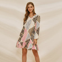 Загрузить изображение в средство просмотра галереи, Guangzhou wholesale female casual wear knee length V neck loose ruffle dress women short chiffon dress