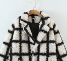 Carica l'immagine nel visualizzatore di Gallery, 2022 Autunno Inverno Nuovo Design Faux Sherpa Plaid Lungo Soprabito