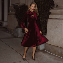 Charger l'image dans la galerie, Gorgeous Velvet V Neck A-Line Long Sleeve Burgundy Dress