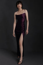 Carica l'immagine nel visualizzatore di Gallery, Abito da sera lungo da damigella d'onore in raso con spalline sottili e spacco alto sulla coscia