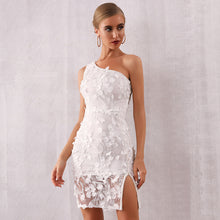 Carica l'immagine nel visualizzatore di Gallery, Abbigliamento da donna bianco floreale Uno dovrebbe vestire alla moda