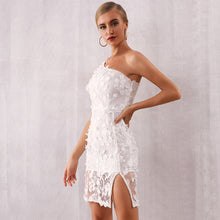 Carica l'immagine nel visualizzatore di Gallery, Abbigliamento da donna bianco floreale Uno dovrebbe vestire alla moda