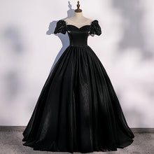 Laden Sie das Bild in den Galerie-Viewer, Satin Puff Sleeve Performance Dress
