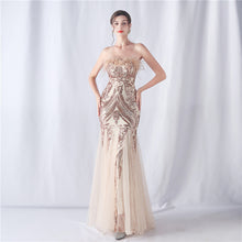 Load image into Gallery viewer, Ostrich Feather Positional Pattern Strapless Sequin Tulle Evening Dress
