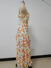 画像をギャラリービューアに読み込む, Spaghetti Chiffon Printed Floral Fairy Maxi Dress

