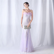 Load image into Gallery viewer, Ostrich Feather Positional Pattern Strapless Sequin Tulle Evening Dress
