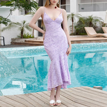 Загрузить изображение в средство просмотра галереи, Jacquard Lace Spaghetti V Neck Backless Irregular Ruched Mermaid Dress
