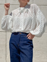 Load image into Gallery viewer, White Polka Dot Jacquard Lace Puff Sleeve OL Bow Neck Blouse
