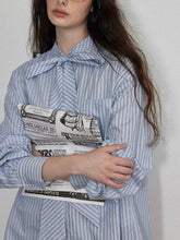 Charger l'image dans la galerie, Sash Collar Stripe Oversized Shirt

