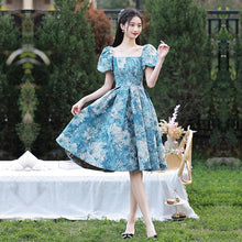 Загрузить изображение в средство просмотра галереи, French Style Printed Floral Midi Event Dress Day Dress
