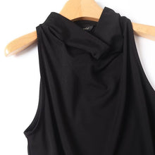 Cargar imagen en el visor de la galería, Cowl Halter Neck Sleeveless Top
