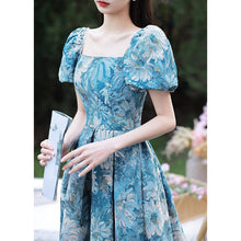 Загрузить изображение в средство просмотра галереи, French Style Printed Floral Midi Event Dress Day Dress
