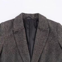 Load image into Gallery viewer, Pocketed Single Breast Herringbone Blazer
