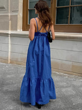 画像をギャラリービューアに読み込む, Blue Cotton Linen V Neck Spaghetti Backless Tiered Maxi Dress

