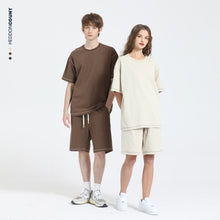 Load image into Gallery viewer, Men&#39;s 210gsm Twill Cotton Drop Shoulder Contrast Stitching Short Sleeve T Shirt
