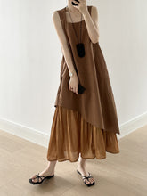 画像をギャラリービューアに読み込む, Sleeveless Asymmetrical Hem Spliced Midi Dress
