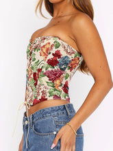 Carica l&#39;immagine nel visualizzatore di Gallery, Asymmetrical Strapless Tied Printed Boning Corset Crop Top
