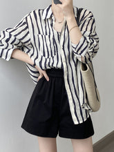 Charger l&#39;image dans la galerie, Striped Oversized Shirt
