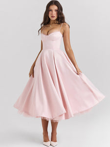 セクシーなバックレスレースメッシュエッジパフィーミディプリンセスドレス
