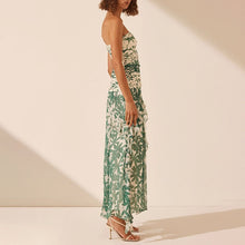 画像をギャラリービューアに読み込む, Printed Strapless Ruched Chiffon Maxi Dress
