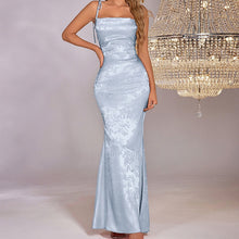 Загрузить изображение в средство просмотра галереи, Jacquard Spaghetti Backless Mermaid Maxi Dress
