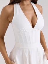 Carica l&#39;immagine nel visualizzatore di Gallery, White Halter Neck Slim Backless Boning Midi Dress
