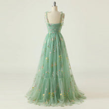 Carica l&#39;immagine nel visualizzatore di Gallery, Elegant Tie Strap Colorful 3D Flower Embroidered Tulle Fairy Dress

