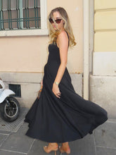 Charger l&#39;image dans la galerie, Sleeveless Square Neck Flare Midi Dress
