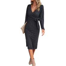Загрузить изображение в средство просмотра галереи, V Neck Long Sleeve Knit Tie Bow Midi Dress
