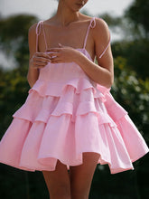 画像をギャラリービューアに読み込む, Spaghetti Tie Bow Backless Flared Mini Tiered Dress
