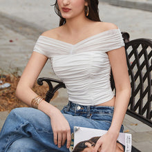 Cargar imagen en el visor de la galería, Tulle V Neck Backless Ruched Off Shoulder Crop Top
