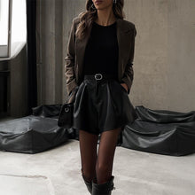 Load image into Gallery viewer, Pocketed Wide Leg Shorts
